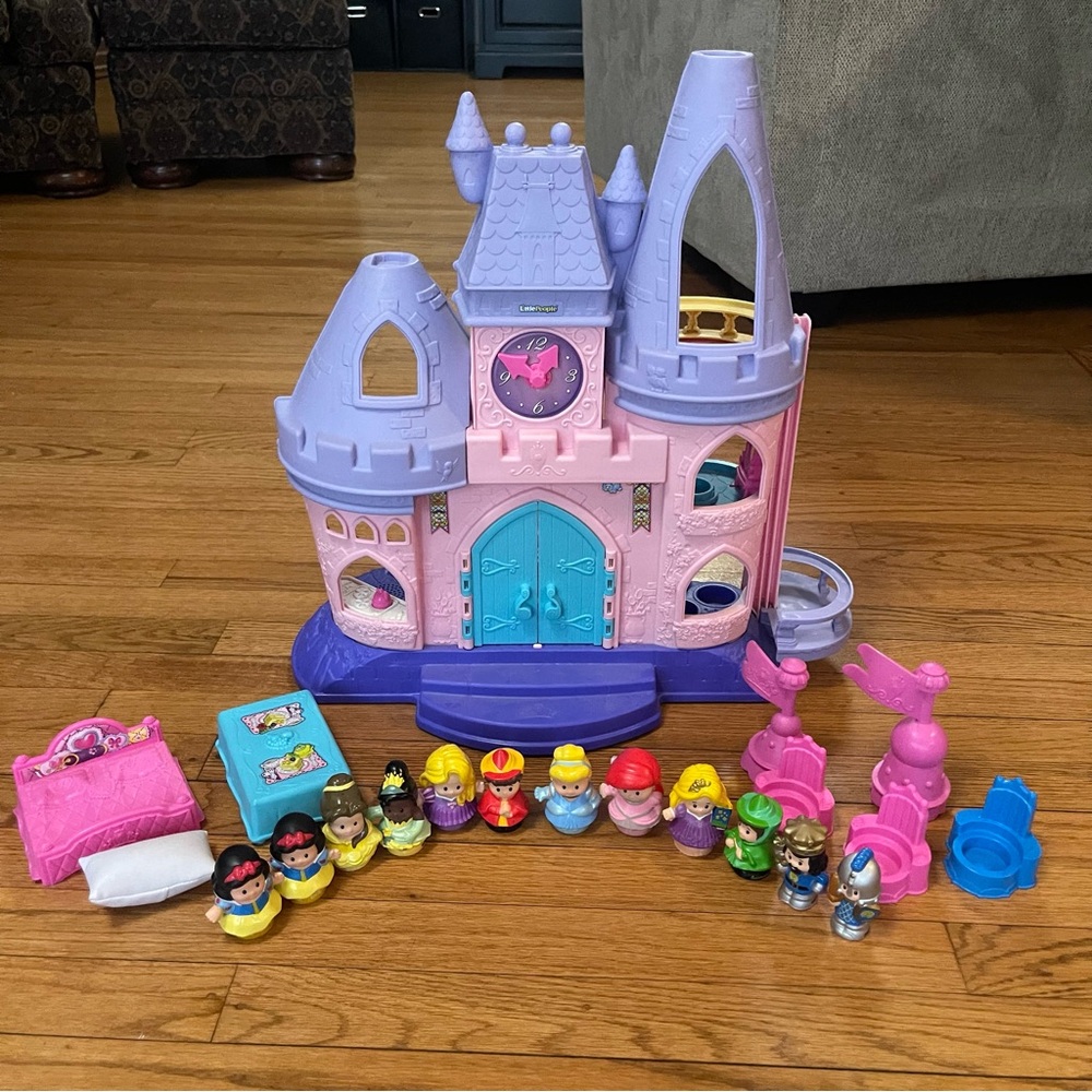 Fisher Price Little People Princess Song Palace (Castle) Working - RETIRED RARE